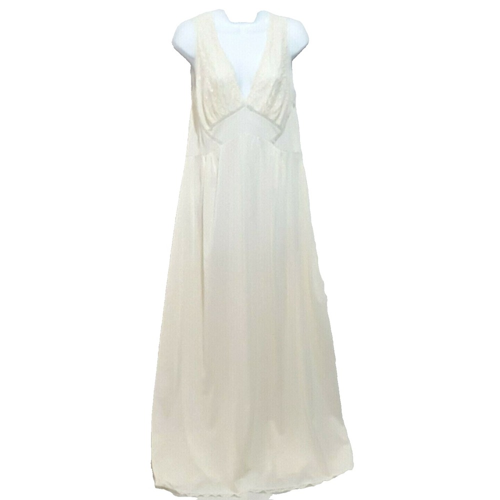 Kayser Nightgown Gown dress Long Nylon Ivory USA Embroidered Bust Sz 38